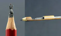 Photos: Artist Turns Fragile Pencil Lead Into Incredible Miniature Works of Art