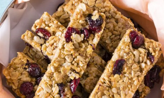 Homemade Granola Bars Will Power the Kids Through Class, After-School Activities, and More