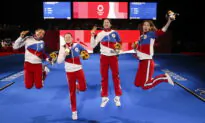 ROC Scoops Gold in Women’s Foil Teams Final