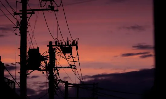 Solar Tech Powers Up: Researchers Develop Method of Harnessing Solar Energy at Night