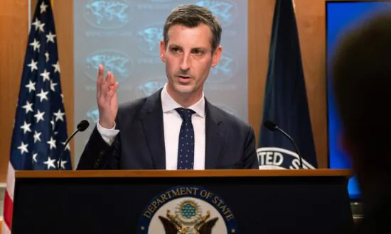 State Department Holds Daily Briefing Along With Ambassador for Global Criminal Justice