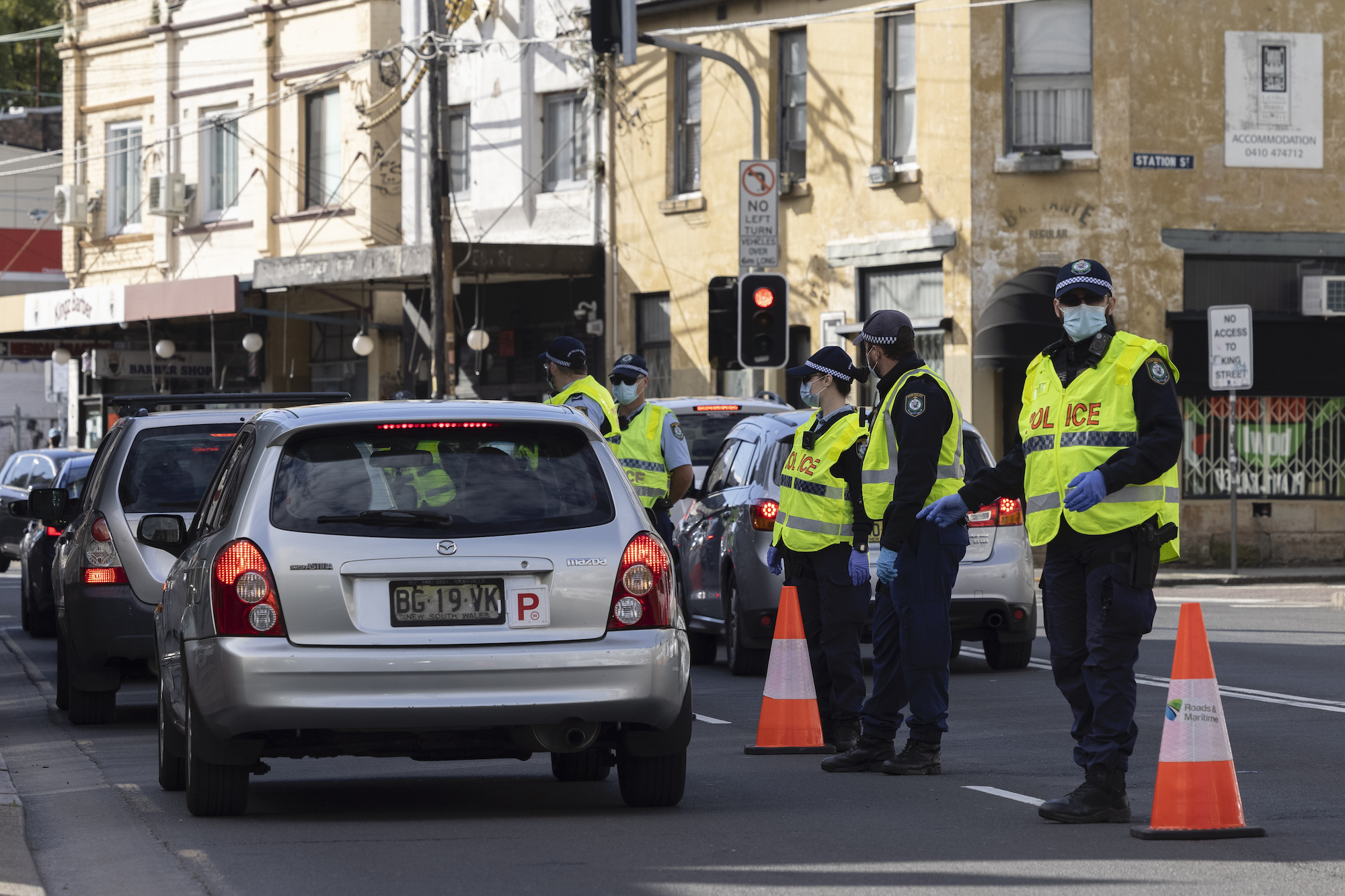 Sydney COVID Lockdowns 'Targeted' Blue Collar Workers: Report - Vimarsana News