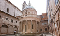 The Tempietto: Radiating a Divine Presence 