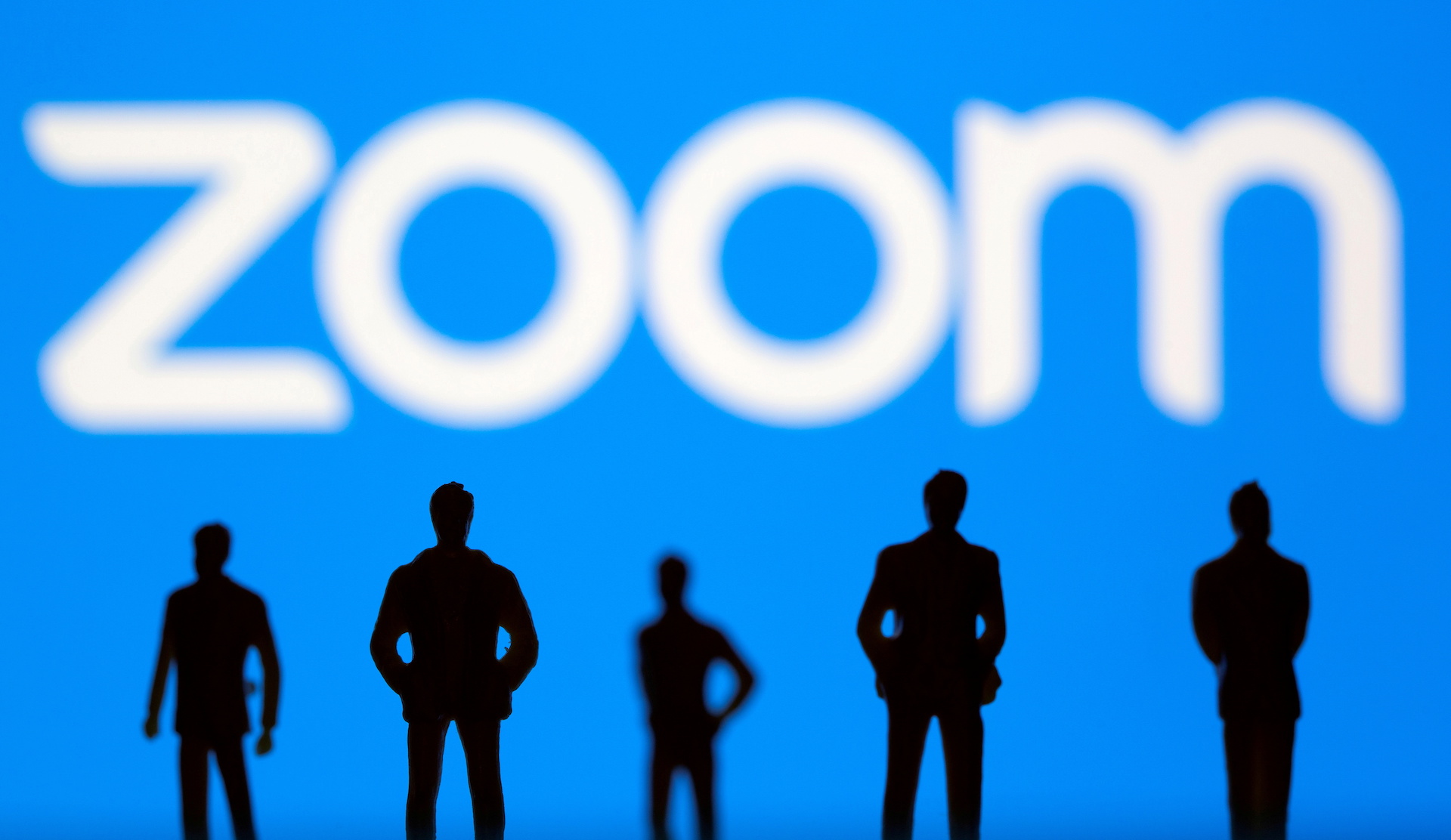 Zoom Slashing Workforce by 15 Percent, CEO to Take 98 Percent Salary Cut - Vimarsana News
