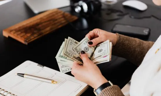 11 Money Traps to Avoid When Retirement Planning