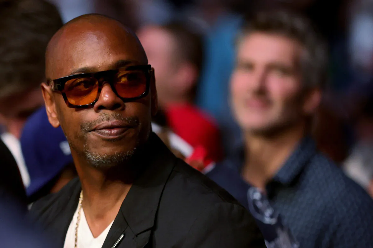 Dave Chappelle looks on during UFC 264: Poirier v McGregor 3 at T-Mobile Arena in Las Vegas, Nev., on July 10, 2021. (Stacy Revere/Getty Images)