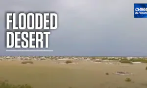 China’s Largest Desert Flooded by Heavy Rain