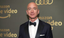 Jeff Bezos Donating $100 Million to Obama Foundation