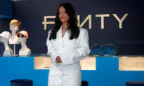 Singer Rihanna Is Officially a Billionaire, Forbes Says