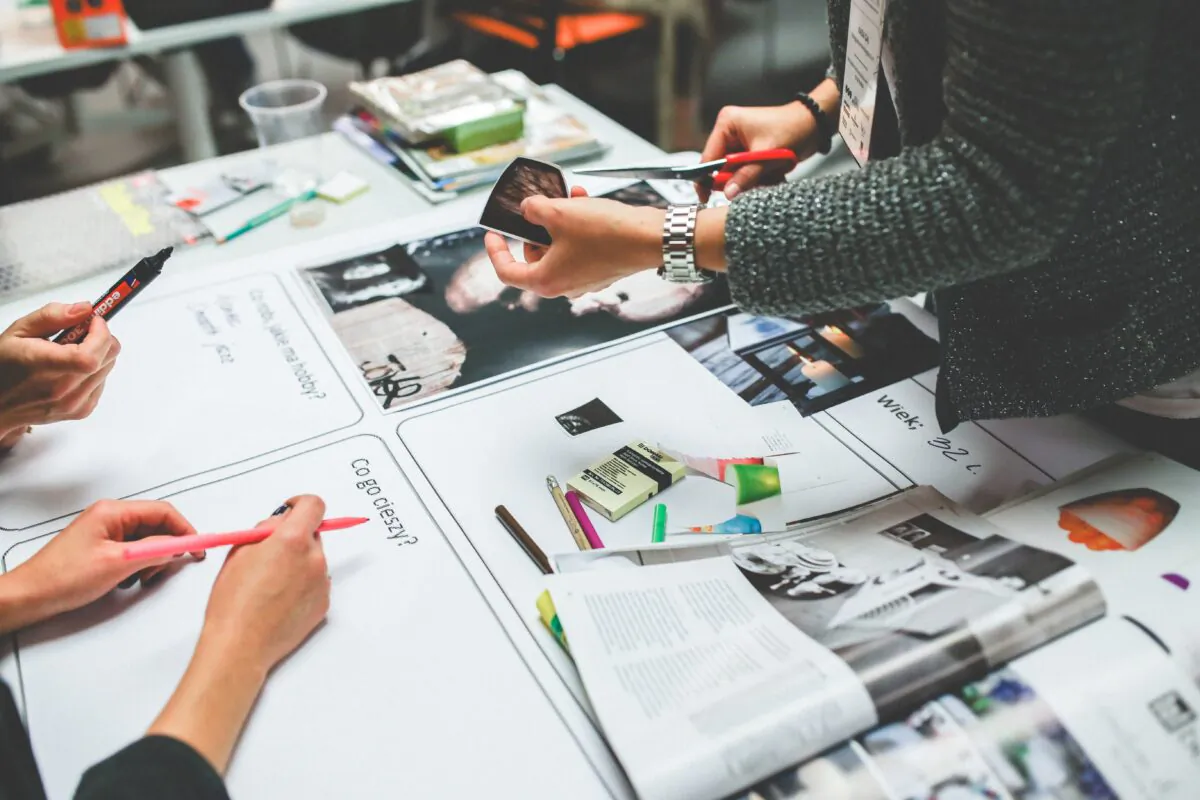 Stock photo of people doing arts and crafts. (Pexels)