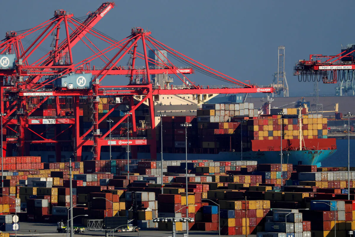 File photo showing ships and shipping containers at a port in Long Beach, Calif., on Jan. 30, 2019. (Mike Blake/Reuters)