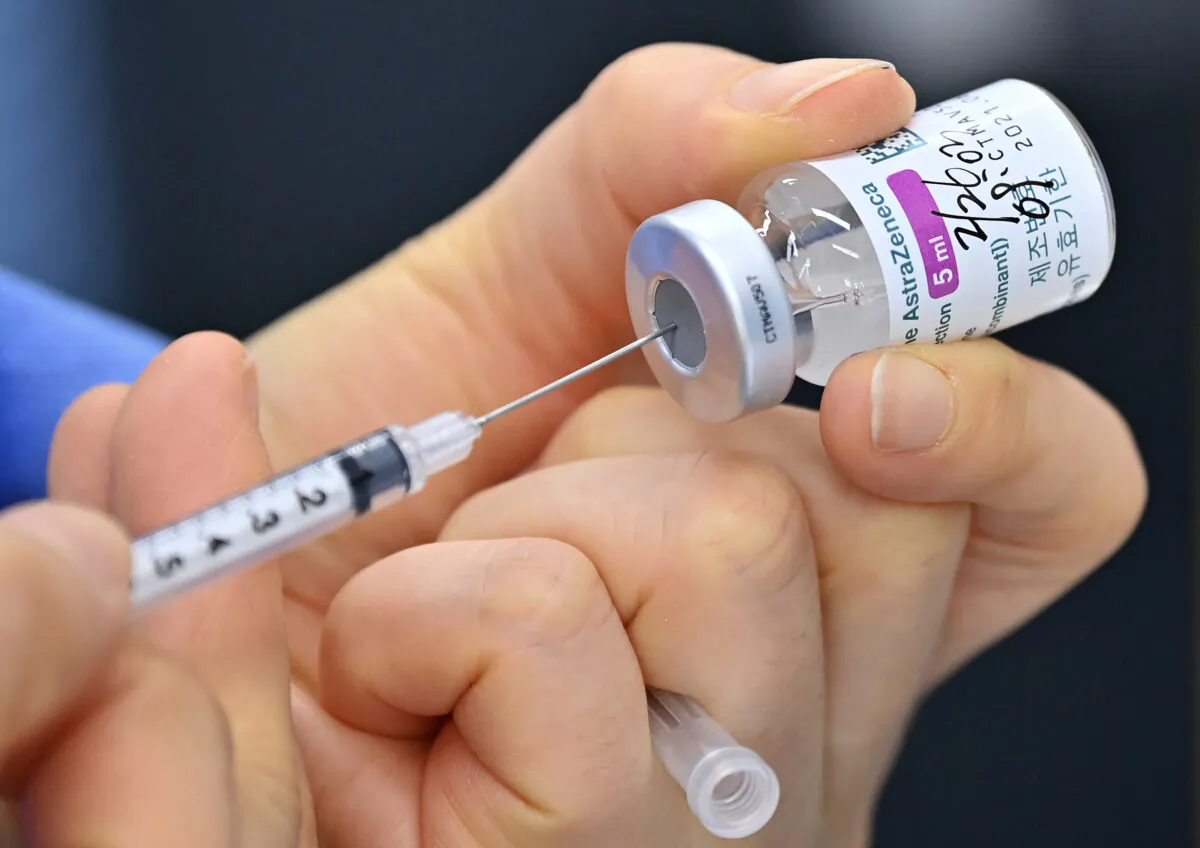 A nurse fills a syringe with the AstraZeneca COVID-19 vaccine at Dobong health care center in Seoul, South Korea on Feb. 26, 2021. (Jung Yeon-Je-Pool/Getty Images)