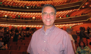 Mayor Says Shen Yun ‘Should Be Enjoyed by Everyone’