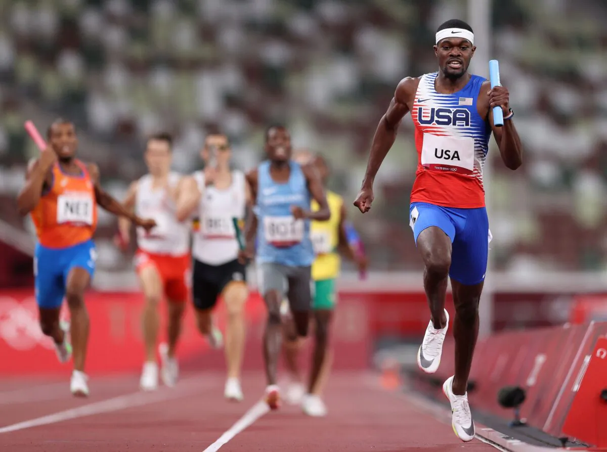 Rai Benjamin of Team USA competes in the Men's 4 x 400m Relay Final on day fifteen of the Tokyo 2020 Olympic Games at Olympic Stadium in Tokyo, Japan, on Aug. 7, 2021. (Patrick Smith/Getty Images)