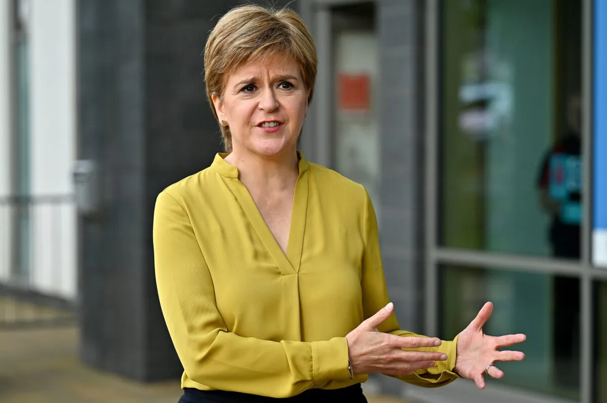 First Minister Nicola Sturgeon visiting Barrhead Foundry vaccination centre near Glasgow in Scotland on Aug. 9, 2021. (Jeff J Mitchell/PA)