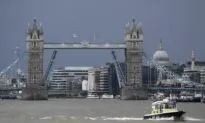 London’s Tower Bridge Stuck Open Due to a Technical Fault