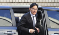 South Korea to Release Samsung Scion on Parole