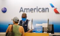 American Airlines CEO: Company Will Not Enforce Vaccination Policy for Employees, Says It ‘Isn’t Something We’re Looking to Do’