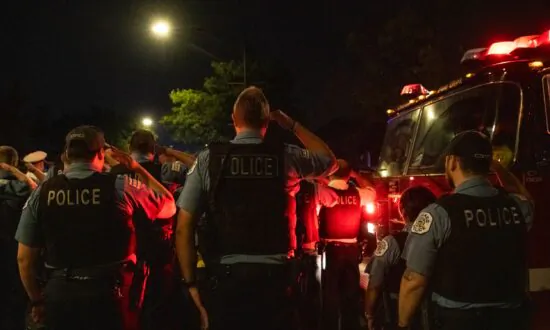 Indiana Man Accused of Supplying Gun That Killed Chicago Cop