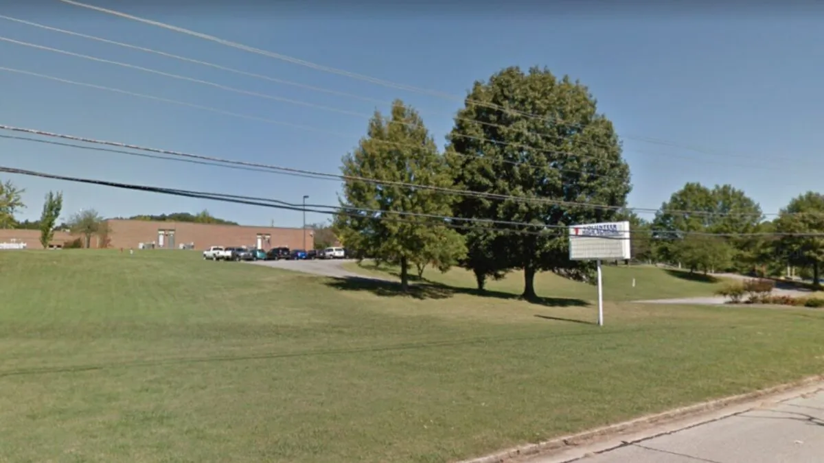The Volunteer High School in Church Hill, Tenn., in September 2012. (Google Maps/Screenshot via NTD)
