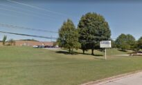 Sheriff: ‘Hoax’ Call About Gun Vacated Tennessee High School