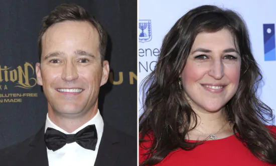 ‘Jeopardy!’ Taps Mike Richards to Host Daily Show, Mayim Bialik for Spinoffs