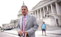 White House: Manchin Went Back on His Word by Not Voting on Biden Spending Bill