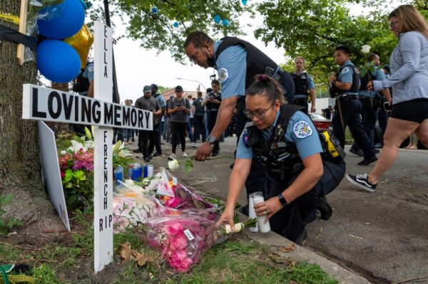 Chicago police officers