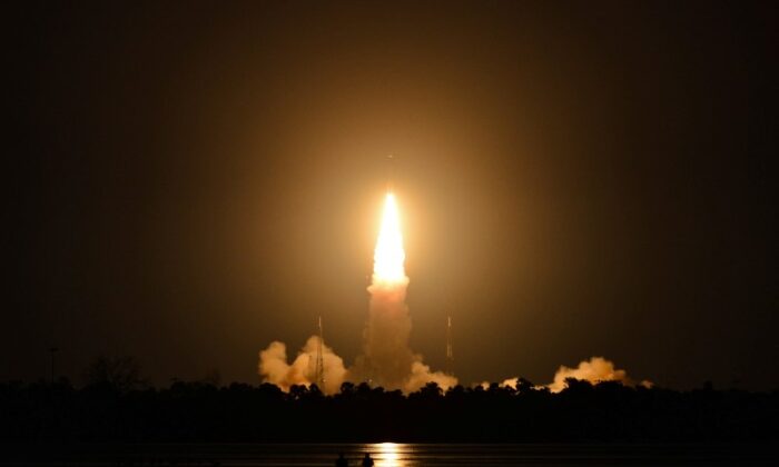 India Fails to Launch Observation Satellite, Breaking 16-Straight ...