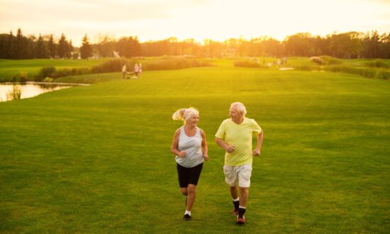 Walking Regularly May Help Prevent Diabetes in Seniors: UCSD-Led Study