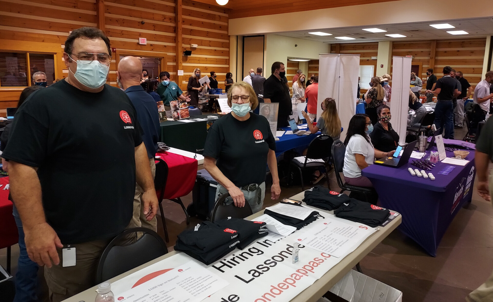Employers at a Western North Carolina Job Fair Report an Ongoing Labor Shortage - Vimarsana News