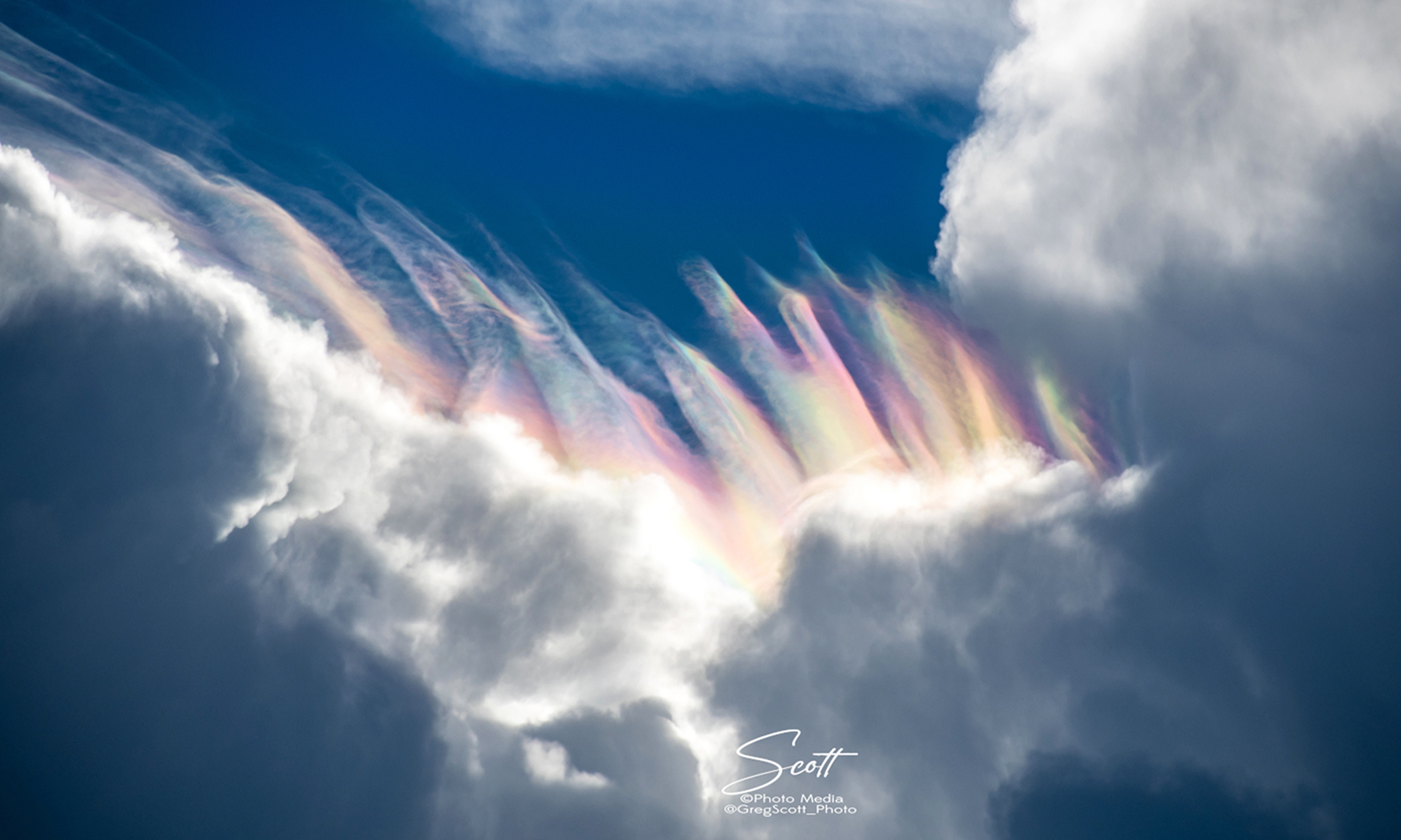 Reflection rainbow  International Cloud Atlas