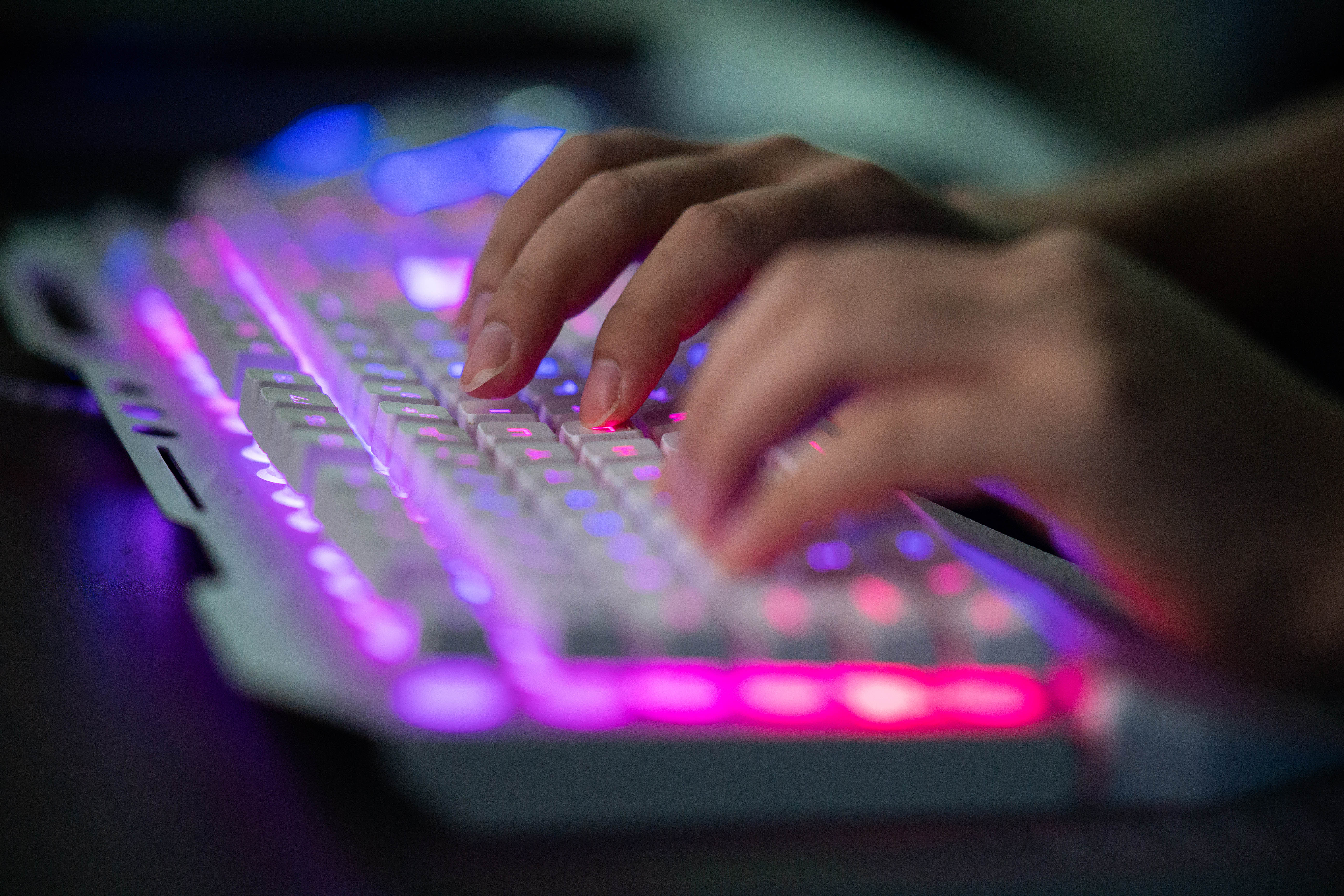 China Could be Exploiting Internet Security Process to Steal Data, Cyber Experts Warn - Vimarsana News
