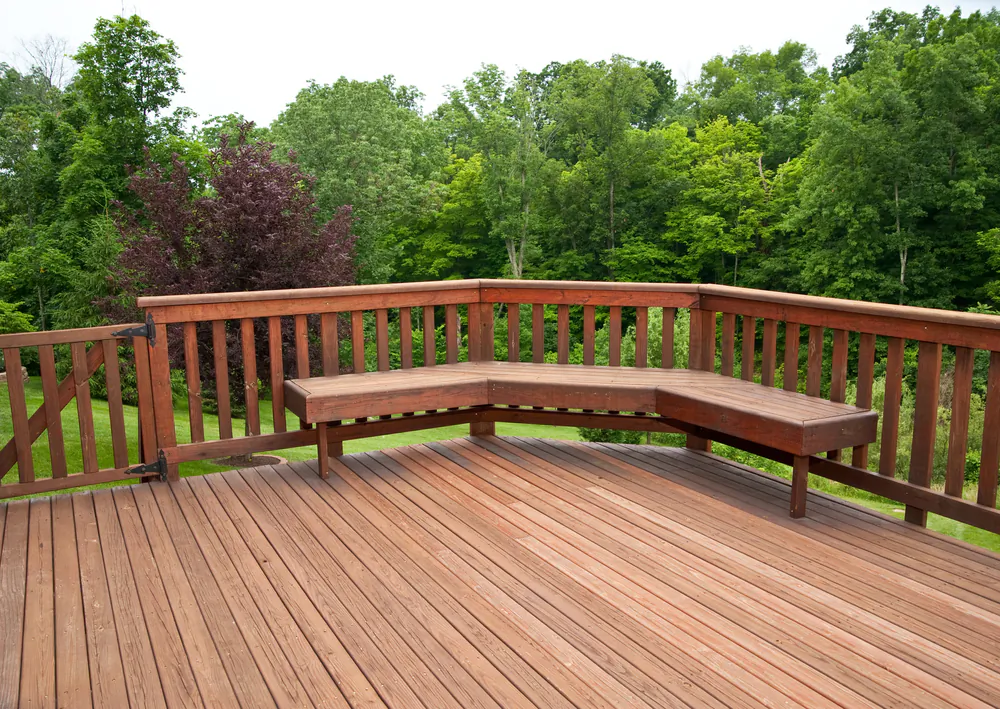 Building a deck bench is one of the most common do-it-yourself projects. (Anne Kitzman/Shutterstock)