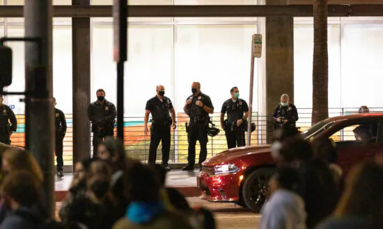 Los Angeles Defunds Police, Uses Money for Guaranteed Income Experiment