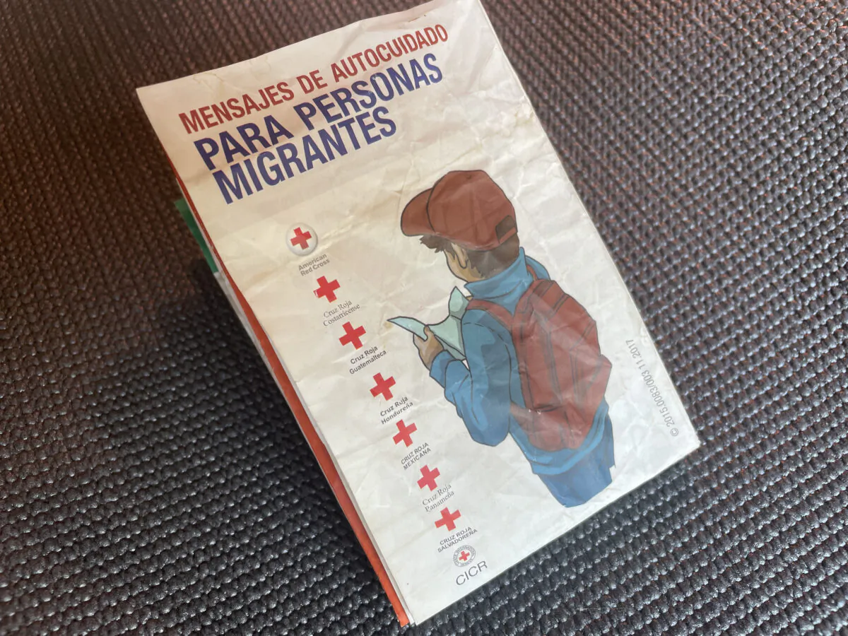 A Spanish-language pamphlet published by the Red Cross titled "Messages of Self-Help for Migrants" was being carried by an illegal immigrant in Uvalde, Texas. (Charlotte Cuthbertson/The Epoch Times)