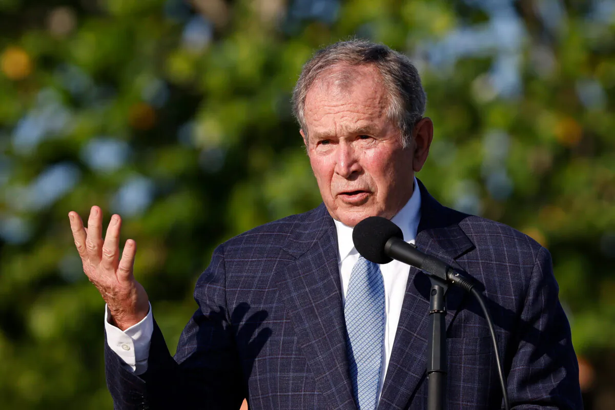Former U.S. President George W. Bush speaks during the flag raising ceremony prior to The Walker Cup at Seminole Golf Club in Juno Beach, Fla., on May 7, 2021. (Cliff Hawkins/Getty Images)