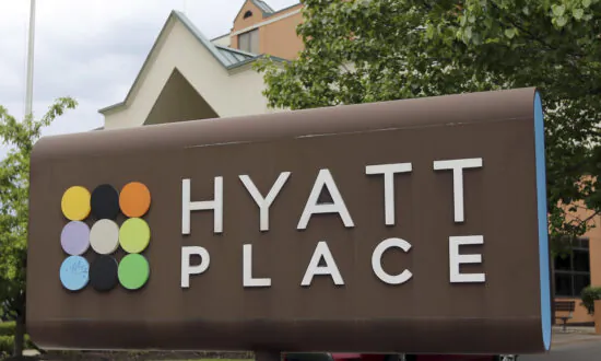 Hyatt to Double Its International Resorts With $2.7 Billion Apple Leisure Group Purchase
