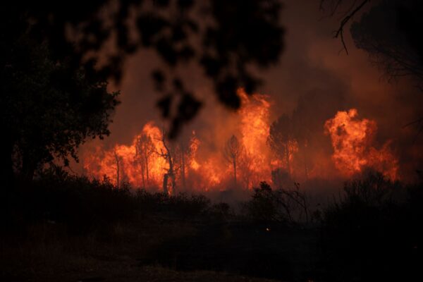 fire-rages-in-france