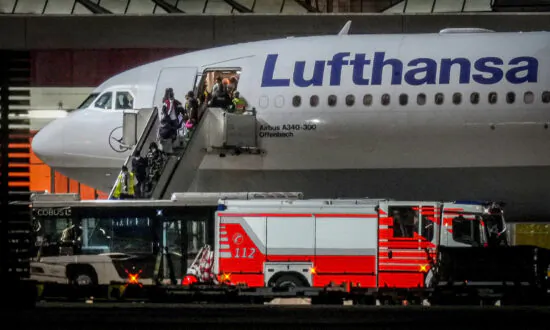 Germany Left 5,000 Former Staff and Families Behind in Afghanistan, Network Says