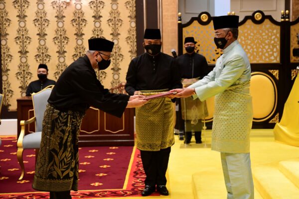 receiving Yaakob