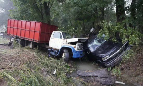 At Least 21 Dead, Many Missing After 17 Inches of Rain in Tennessee
