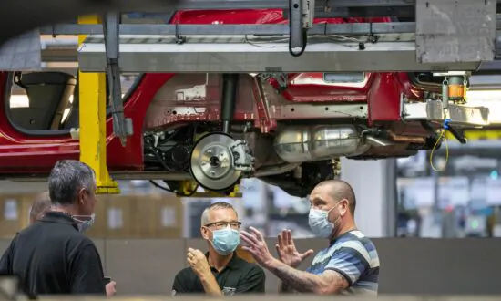 UK Manufacturers Hit by Record Stock Shortages as Industry Growth Slows