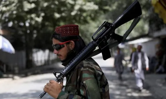 Canadian Special Forces Operating Outside Kabul Airport to Help Evacuees: Officials