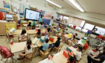 NYC Teachers Union Calls for Weekly COVID-19 Testing for Children Younger Than 12
