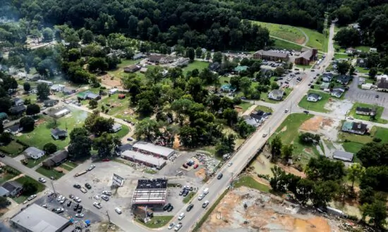 Authorities Locate Dozens of People Listed as Missing in Deadly Tennessee Flood