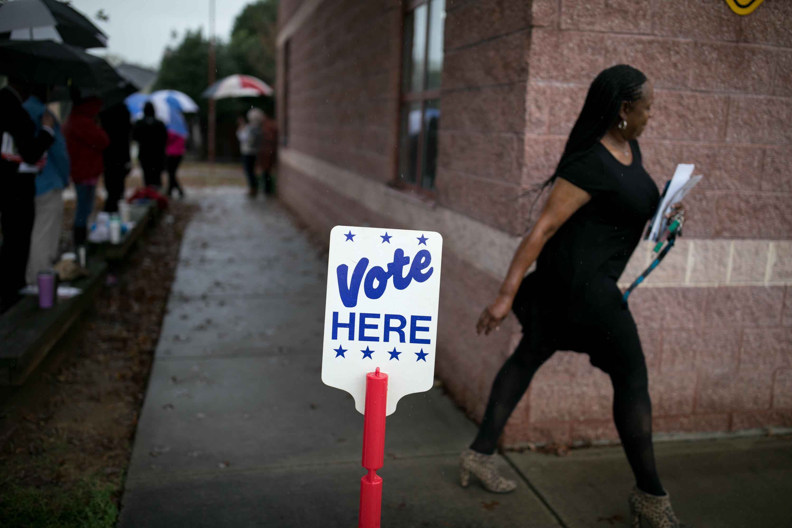 North Carolina Supreme Court Blocks Voter ID Law Over 'Discriminatory Intent' - Vimarsana News