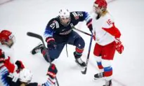 Knight Sets Women’s World Hockey Scoring Record in US Win