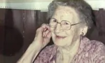 The Family Table: A Grandmother’s Legacy of Love, Home Cooking, and Coffee Cake Mornings