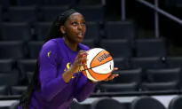 Chiney Ogwumike Returns to Los Angeles Sparks After Injury